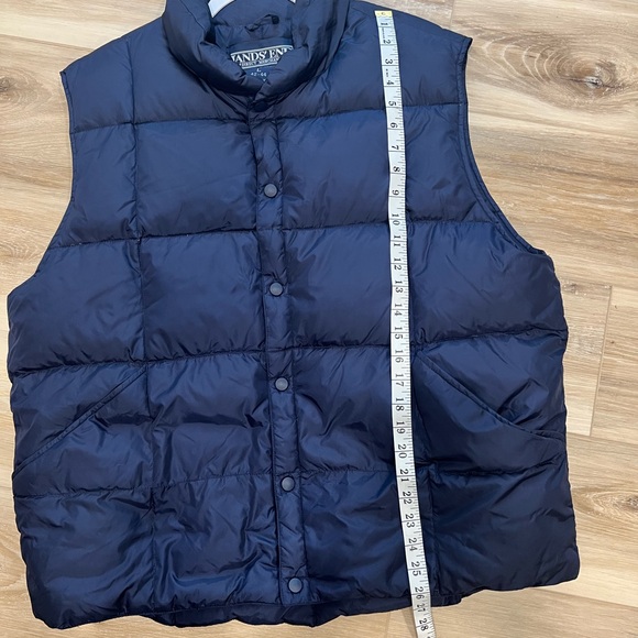 LAND’S END Men’s Blue Puffer Vest Size Large - Picture 8 of 8